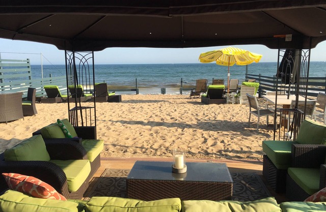 Amazing Ocean Front 2 Story Home, Steps Away From The Water