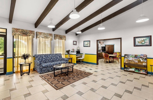 Americas Best Value Inn and Suites Aberdeen