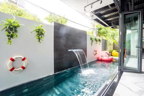 Amy's House Pool Villas
