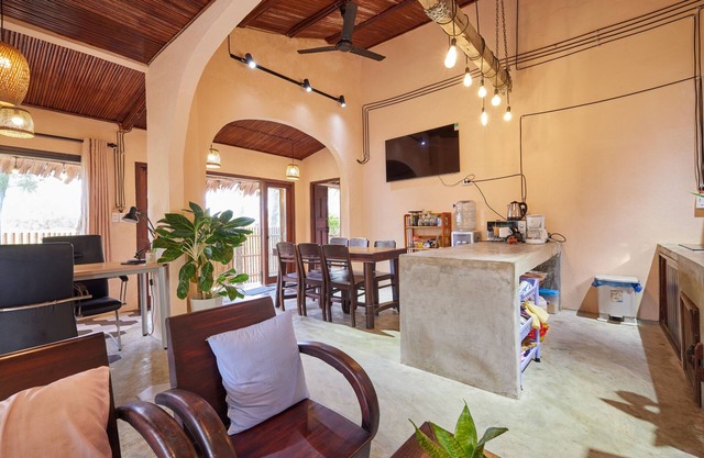 An Bang unique tropical beach house with 3 bedrooms