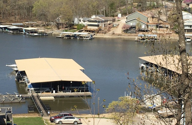 ANCHOR’S DOWN CONDO-SMALL COMPLEX LAKE VIEW NEXT TO BAGNELL STRIP