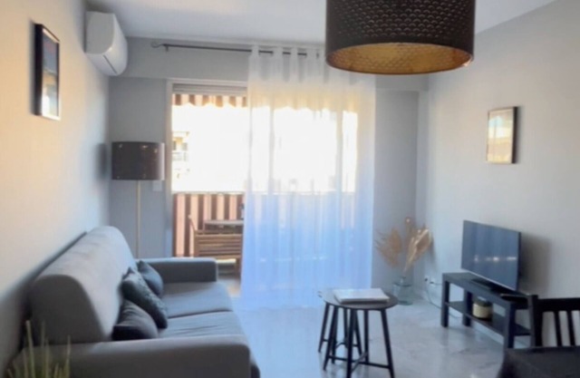 Antibes - Appartement 2 Pièces - 4 Personnes - Climatisation - Proche Centre