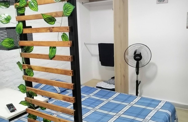 Apartaestudio Amoblado Edificio A2 Cómodo y Central