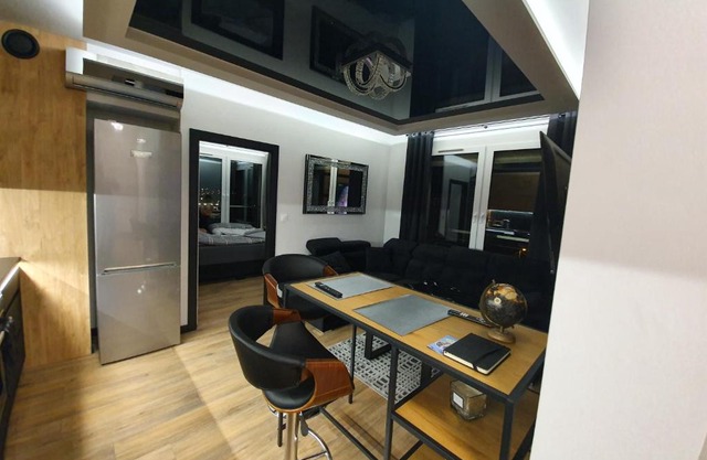 Apartament Skarbowa 1 A Silver and Gold