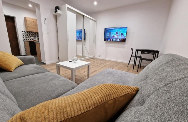 Apartament w pełni wyposażony blisko centrum NETFLIX