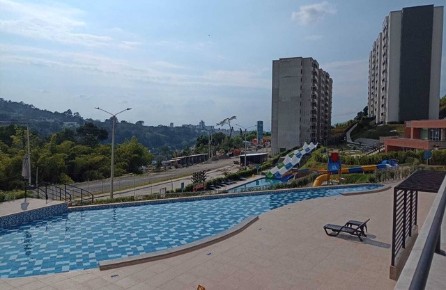 Apartamento con parque acuático y vista panorámica
