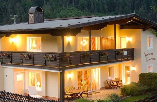 APARTHOUSE KARWENDELBLICK type Sonnjoch with balcony 96 m² - Apparthaus Karwendelblick