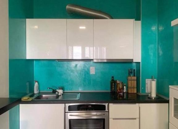 Apartmán 15km od centra Prahy