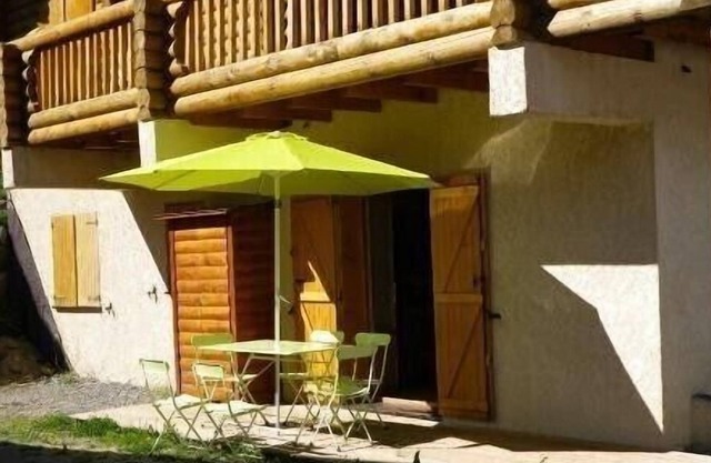 Apartment in chalet with sauna