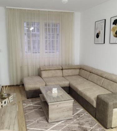 Apartman Lazar