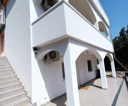 Apartmani Ćuk