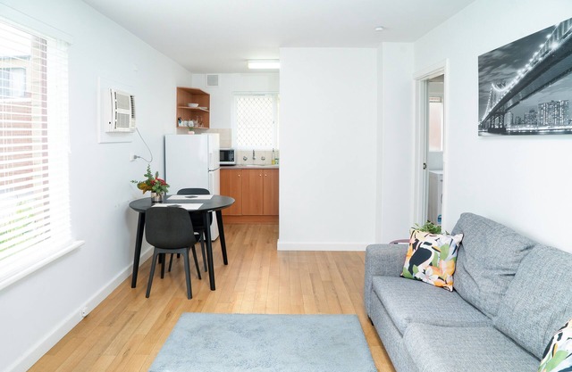 Apartment 15