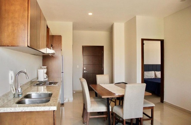 apartment 2 min from Zona Dorada Paseo lomas 303