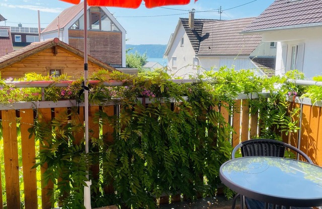 Apartment 'Abendrot, 45qm' with Lake View, Balcony and Wi-Fi