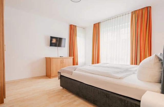 Apartment / app. for 6 guests with 85m² in Rust (73132)