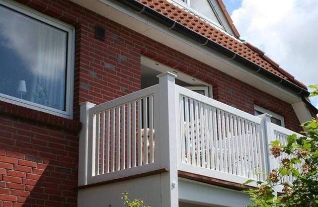 Apartment at the sea sign