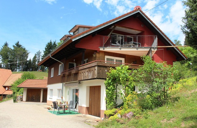 Apartment 'Berghansenhof' with Mountain View, Private Terrace and Wi-Fi