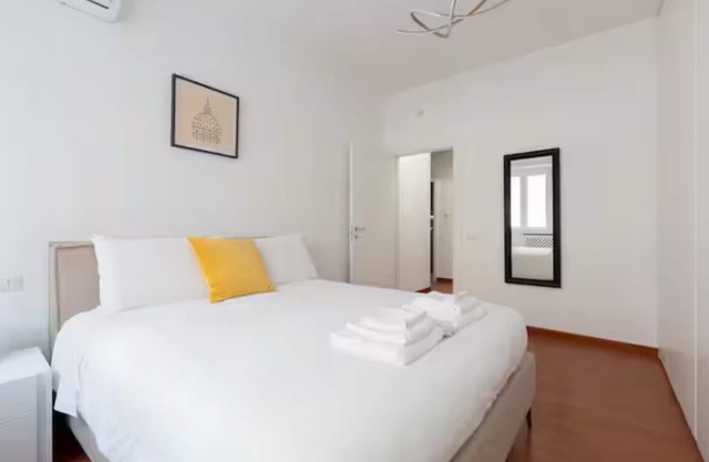 Apartment between Colosseum and StJohn Basilica, close to metro An and C