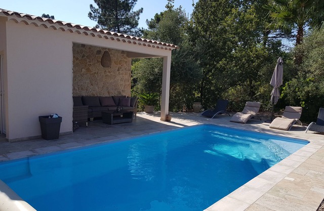 Apartment between the sea and the Verdon
