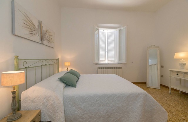 Apartment 'Brezza Marina' with Sea View and Wi-Fi