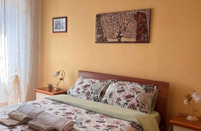 Apartment 'Cappuccini' with Wi-Fi and Air Conditioning