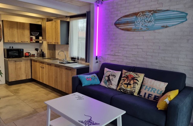 Apartment-Comfort-Ensuite with Bath-Terrace-Meublée de tourisme