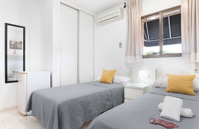 Apartment '110' with Wi-Fi and Air Conditioning