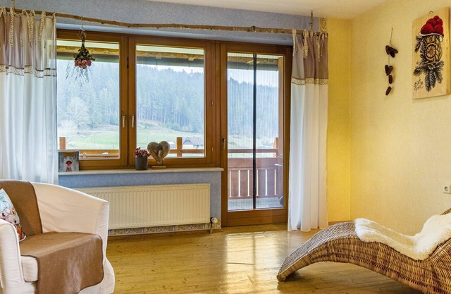 Apartment 'Ferienwohnung O' with Shared Terrace, Shared Garden and Wi-Fi