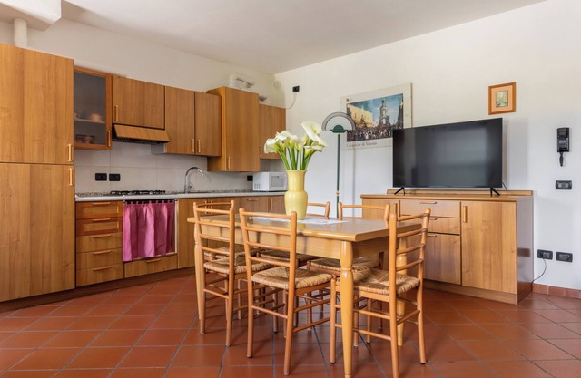 Apartment for 4 in country setting!
