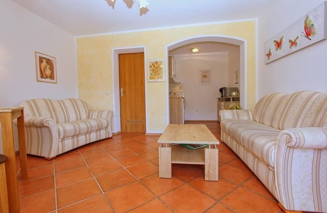 Apartment for1-2 pers., approx. 37 m², 1 bedroom, living room, terrace