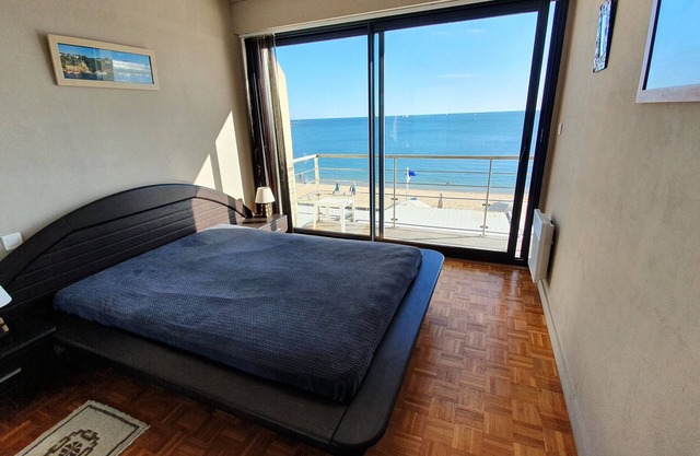 Apartment full sea view