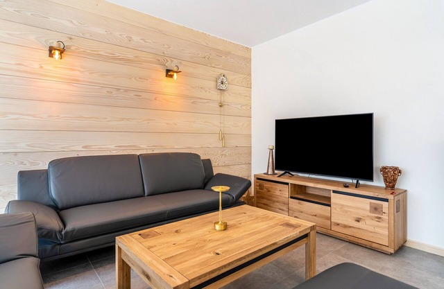 Apartment 'Im Rosengarten 2' with Mountain View, Private Terrace and Wi-Fi