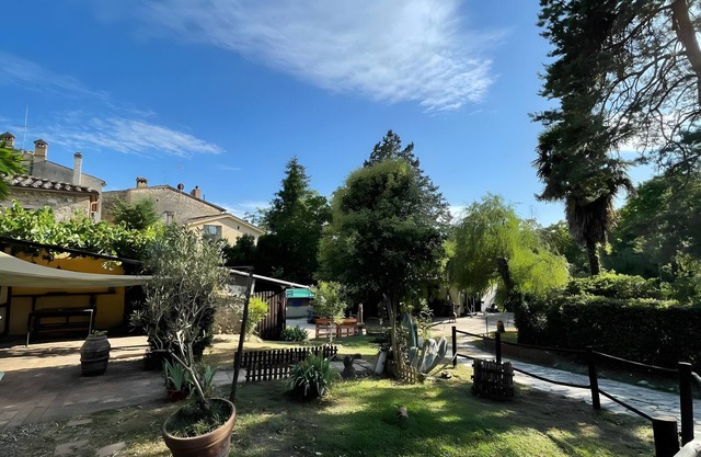 Apartment 'Il Caminetto - Antiche Dimore' with Shared Pool, Wi-Fi and Air Conditioning