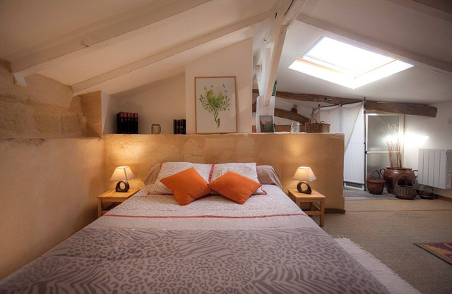 Apartment in an 1850 farmhouse on the Charruaud estate