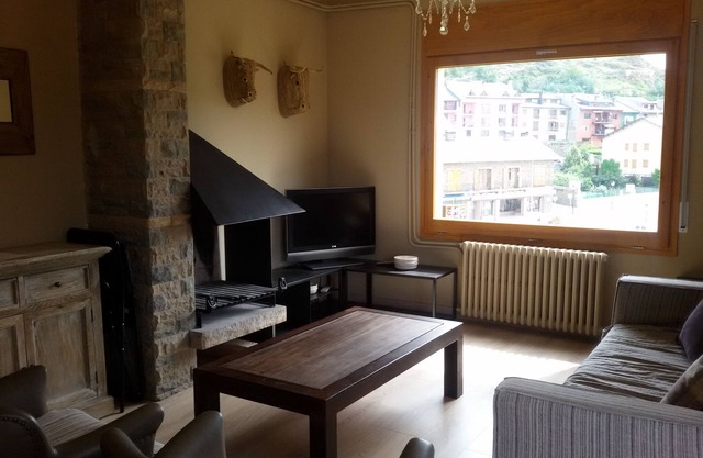 Apartment in Llivia, Catalan Pyrenees