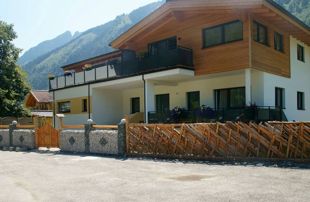 Apartment Ingrid by Interhome