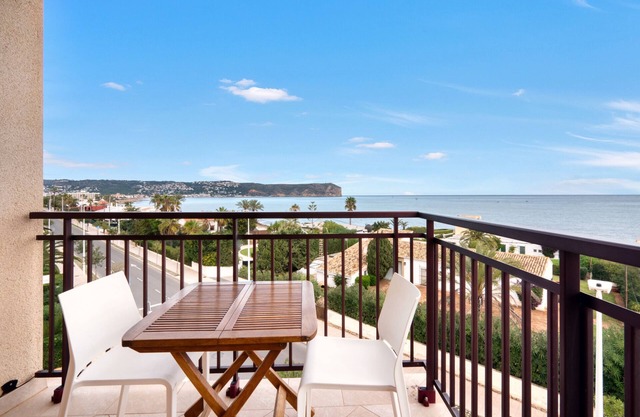 Apartment 'Javea Brisas Del Mar Cofisa' with Sea View, Wi-Fi and Air Conditioning