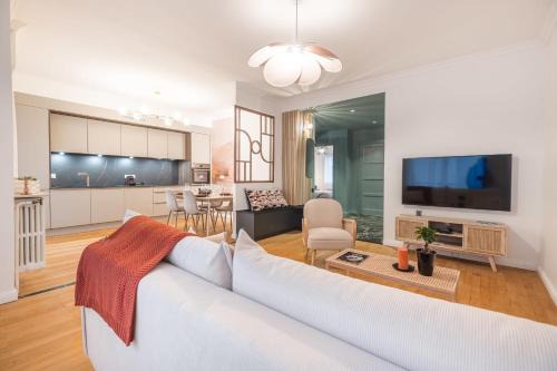 Apartment - Le Bloom In the heart of Annecy