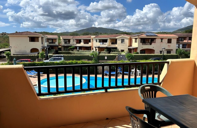 Apartment 'Mirto' with Shared Pool, Private Terrace and Air Conditioning