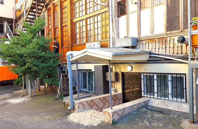 Apartment of Pirosmani