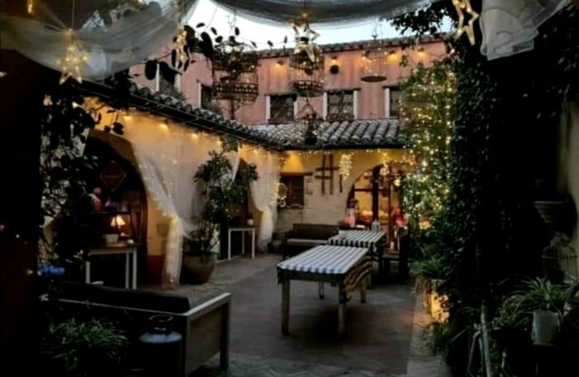Apartment Patio Borgo Anninnia with BBQ, Shared Garden & Wi-Fi