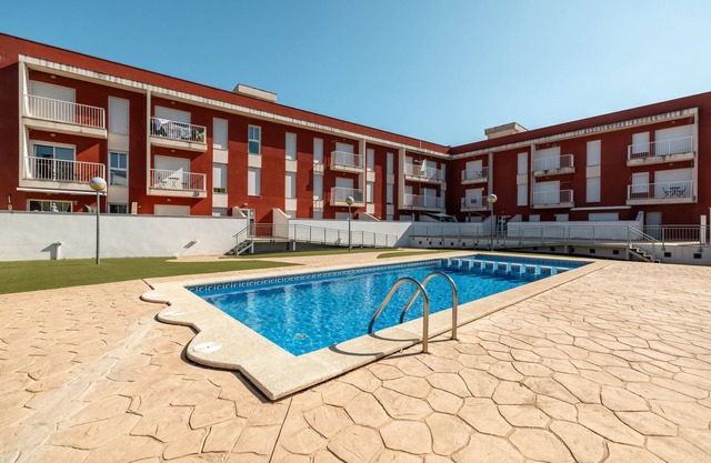 Apartment 'Real Dreams' with Shared Pool, Wi-Fi and Air Conditioning