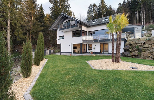 Apartment 'Relax Oase' with Mountain View, Private Terrace and Wi-Fi