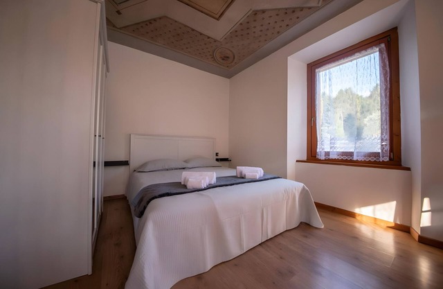 Apartment 'Ride Home 3' with Mountain View, Shared Garden and Wi-Fi