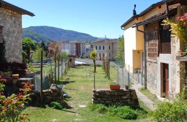 Apartment Südaco in Magliaso - 4 persons, 1 bedrooms