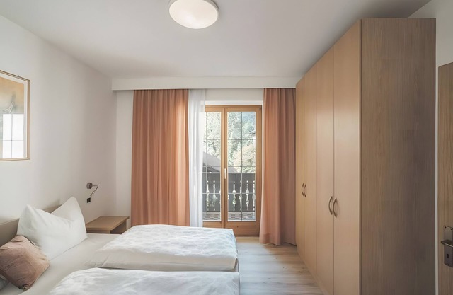 Apartment 'Schnatzhof Typ A3' with Mountain View, Shared Pool and Wi-Fi