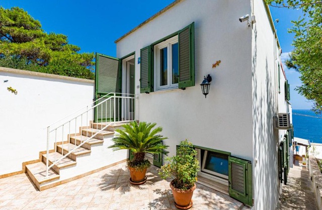 Apartment Villetta Paradiso-1 by Interhome