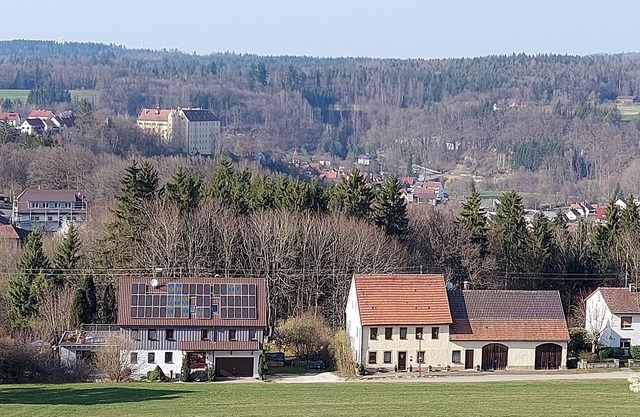Apartment with garden and castle view
