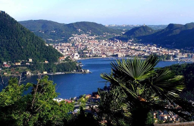 Apartment with indipendat access, overlooking the breathtaking view of Lake Como