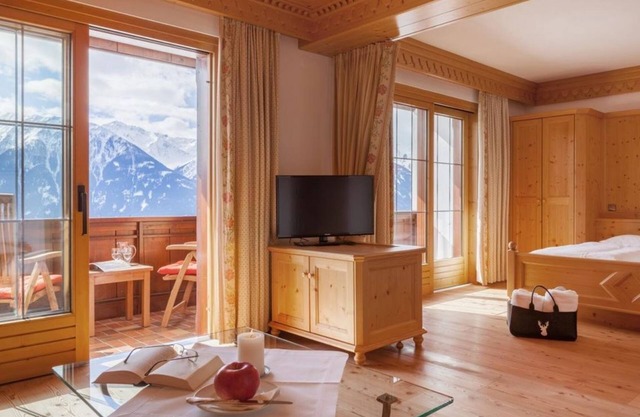 Apartment with south-facing balcony - Hotel Garni Lärchenhof Natur